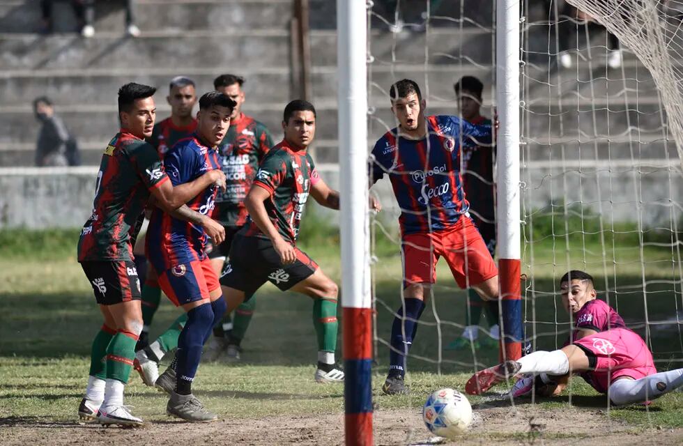 En Liga Cordobesa también se destacó el empate entre San Lorenzo y Argentino Peñarol (Nicolás Bravo).