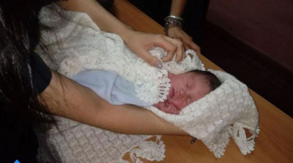 Padres abandonaron a bebé en Cañuelas