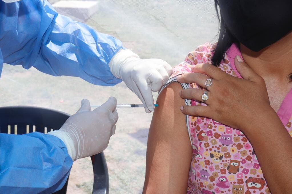 Vacunación contra el Covid-19 en Carlos Paz.