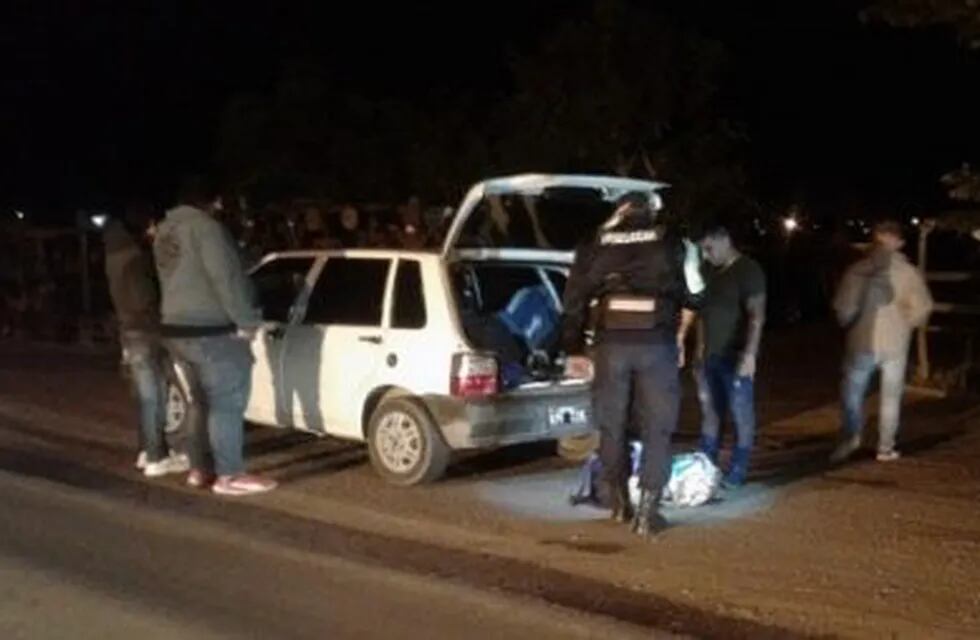 El vehículo en el que viajaba el joven detenido junto a su familia. (Policía del Chaco)