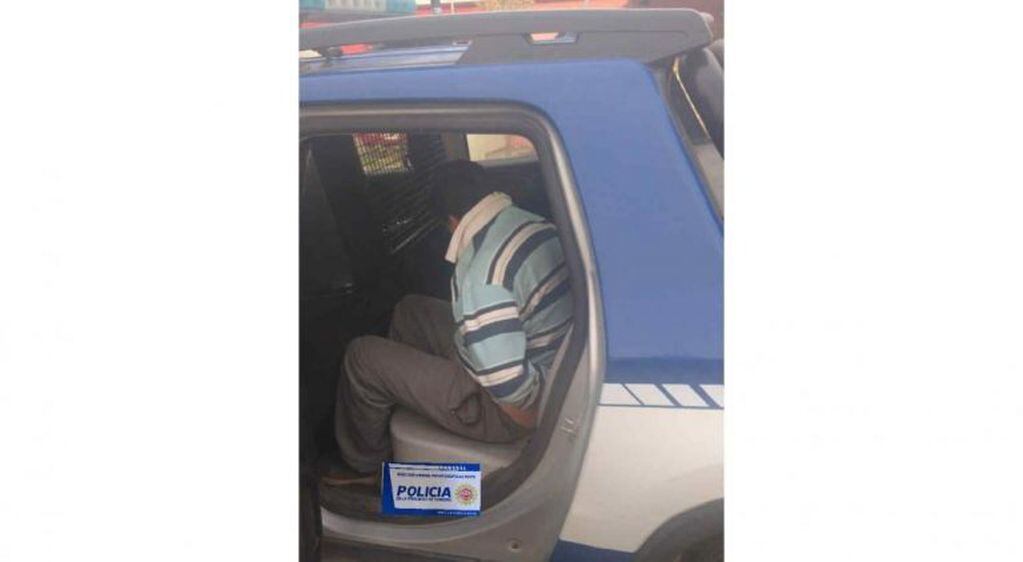 El remisero detenido en su casa en Malagueño. (Foto: Policía / archivo).