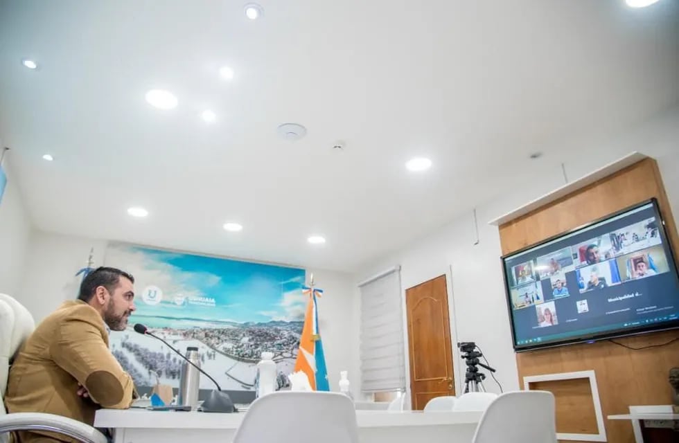 El intendente de Ushuaia participó de la mesa ejecutiva de la Federación Argentina de Municipios.