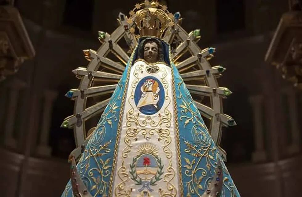 Caravana Virgen de Luján bendiciendo la ciudad de Pérez