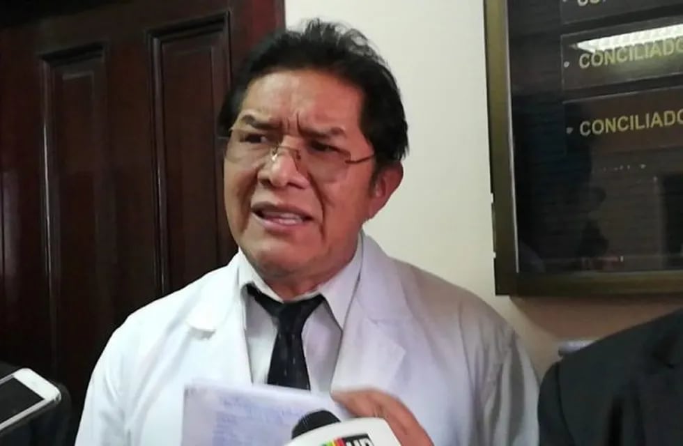 Médico Fernando Romero del Sindicato de Ramas Médicas de la Salud Pública, de Bolivia