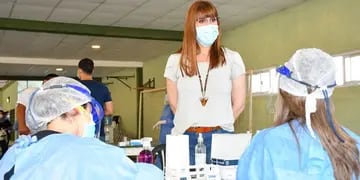 Paola Benítez vacunación coronavirus