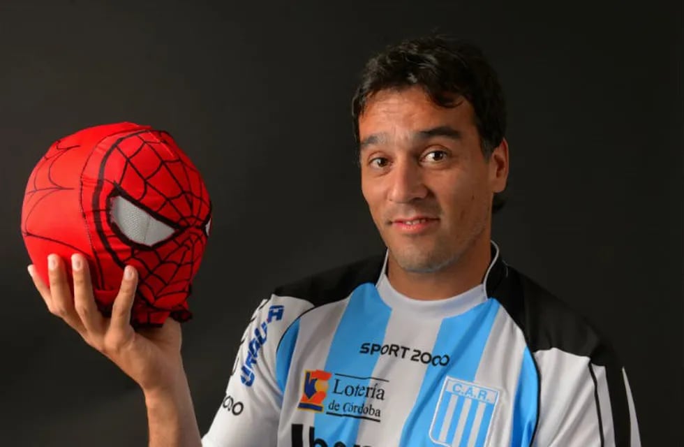 Para ser un héroe. Federico Acevedo quiere poner más arriba a Racing.