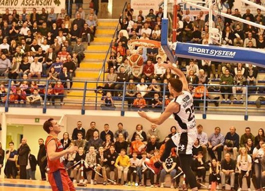 Pablo Bertone Derthona Basket