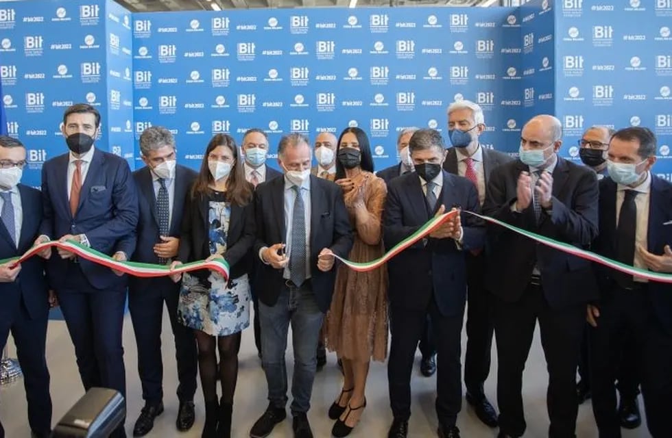 El ministro italiano del Turismo, Massimo Garavaglia, encabezó la apertura de la edición 2022 de la Bit-Borsa Internazionale del Turismo en Milán.