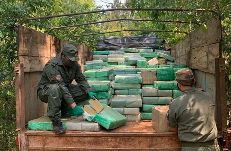 Desmantelaron una banda narco e incautaron 9 toneladas de marihuana