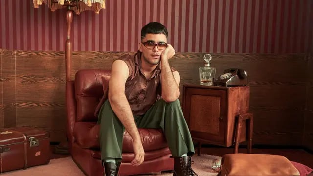 Reggaetón, bachata y tango: así suena “Buenos Aires Motel”, el álbum debut de Broke Carrey