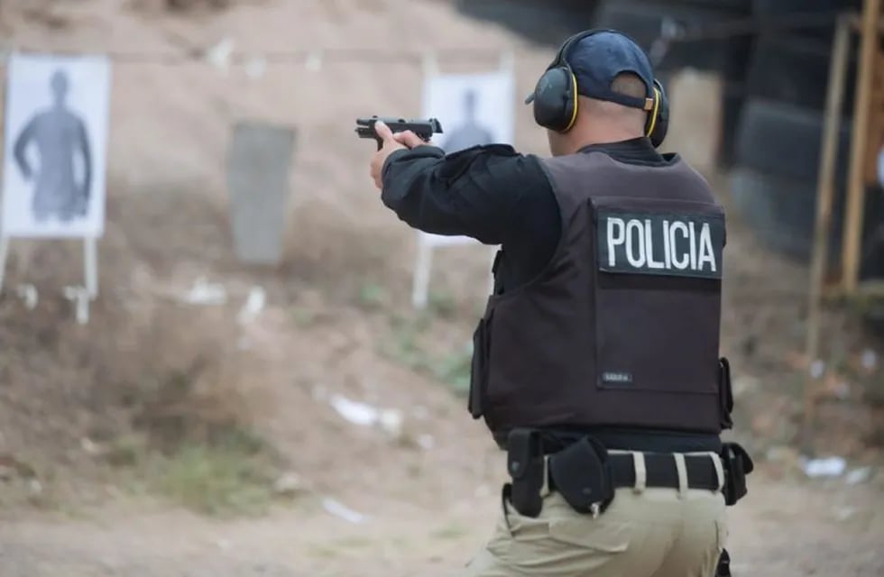 Entrenamiento Policia Mendoza