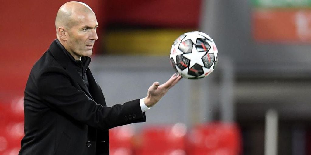 Zidane es el principal apuntado para quedarse con el cargo de entrenador del PSG en caso de una salida de Pochettino. 