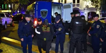 Detectaron en Córdoba a siete ecuatorianos y un brasileño ilegales, que viajaban como polizones.