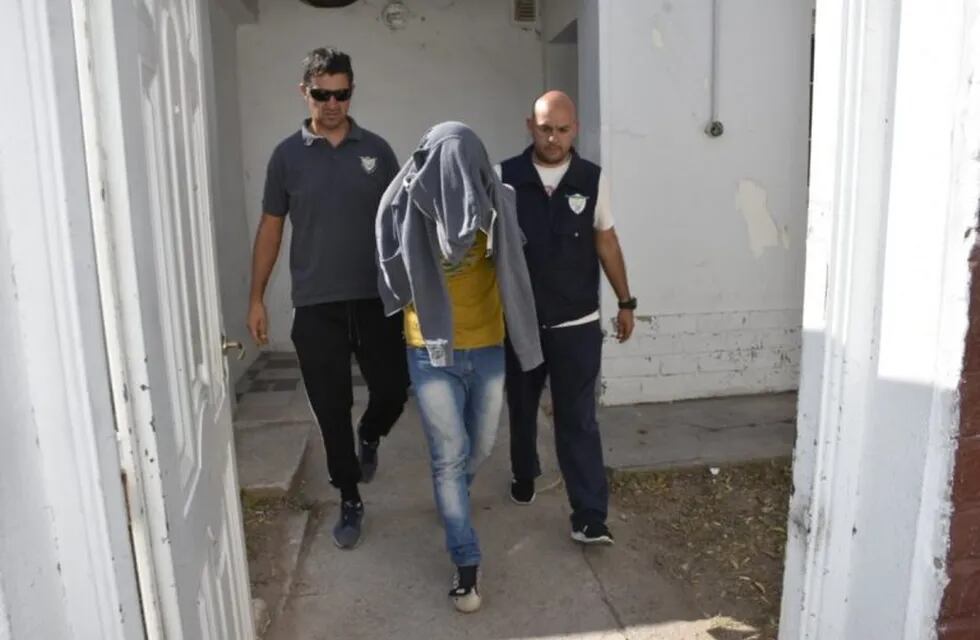 Iván Federico Soria se entregó por el crimen de Magallanes en San Luis. Foto: El Diario de la República.