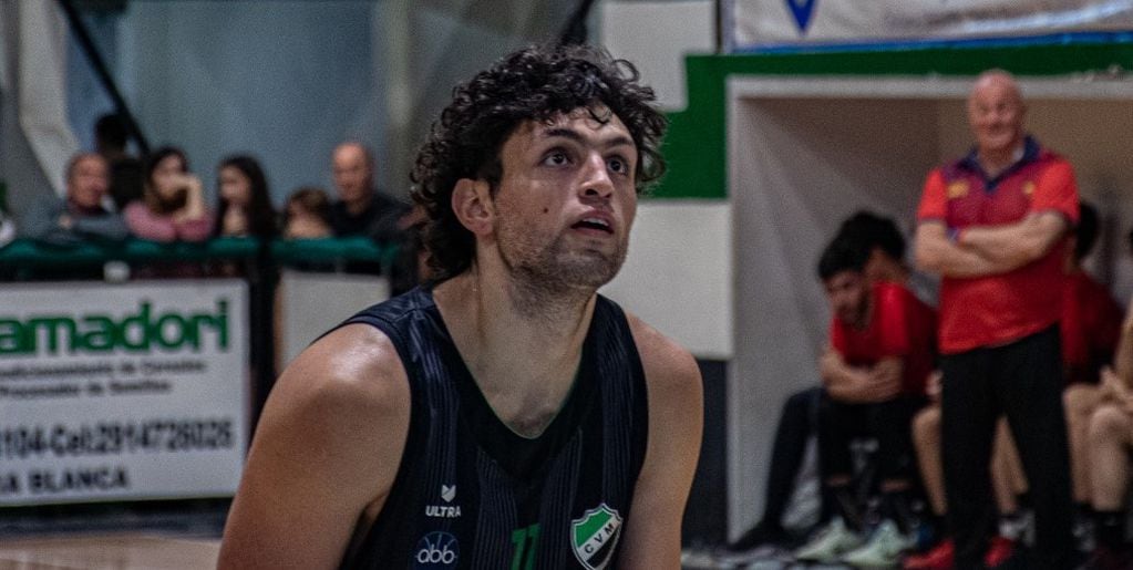 Iván Gómez Lepez con Villa Mitre buscará el título en U 19. 