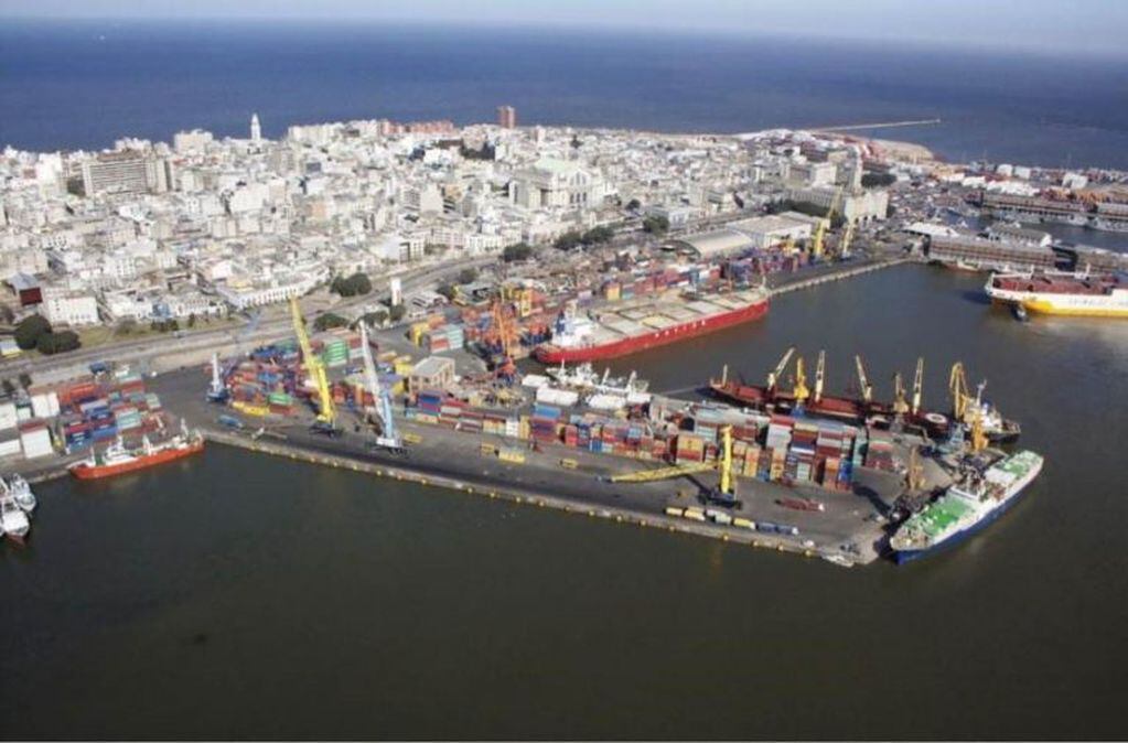 Puerto de Montevideo.