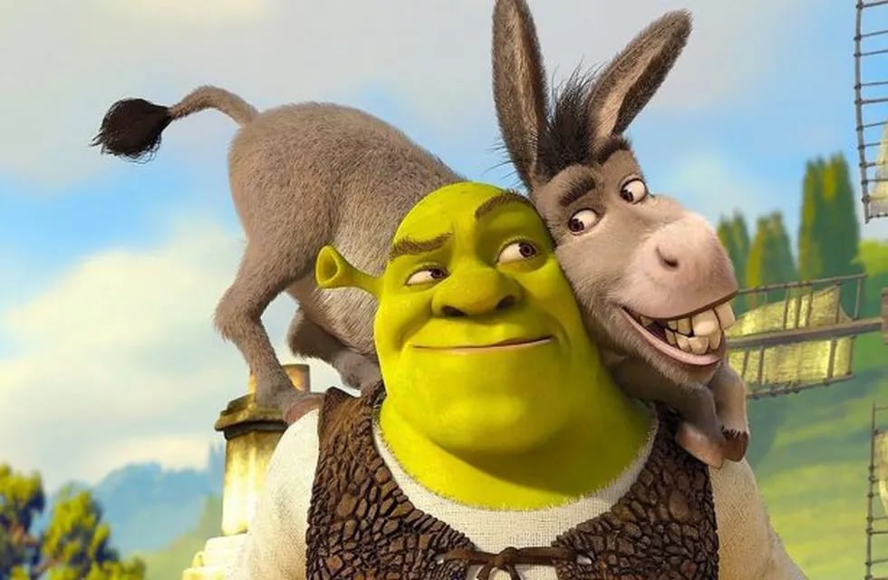 El video de un joven igual a Shrek que recorre las redes sociales