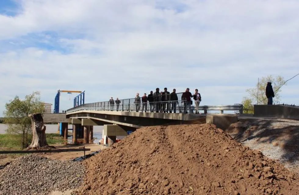 Construcción del acueducto Desvío Arijón-Rafaela en Santa Fe.