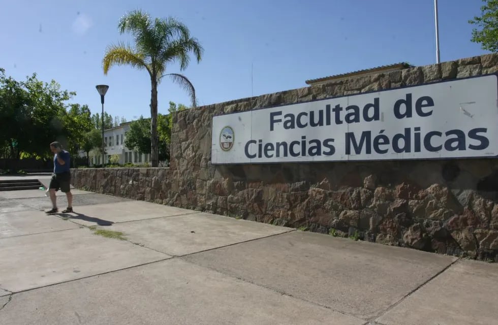 La Facultad de Ciencias Médicas de la UNCuyo inicia el sábado su proceso evaluativo de ingreso 2021.