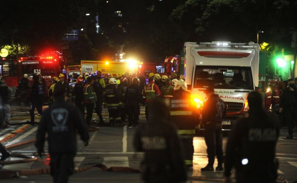 Explosión en una perfumería porteña. (Foto: Clarín)