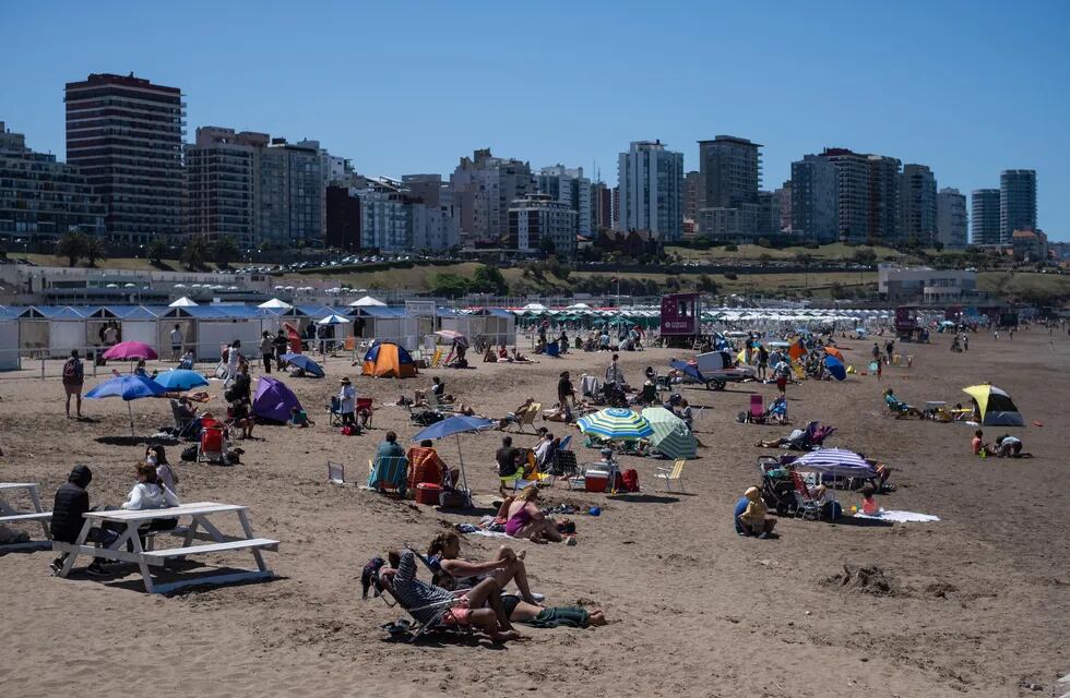La demanda de alquileres de departamentos y de plazas hoteleras para vacacionar en la Costa Atlántica está un 50% por debajo que años anteriores.