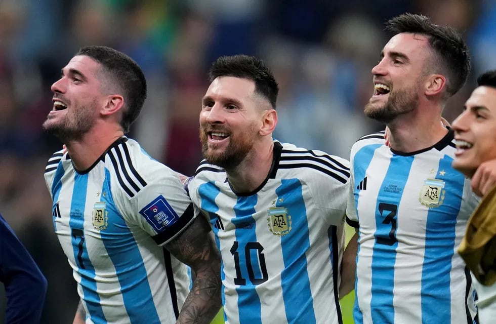 La selección de Messi, De Paul y compañía quiere hacer historia grande este domingo ante Francia. (AP).