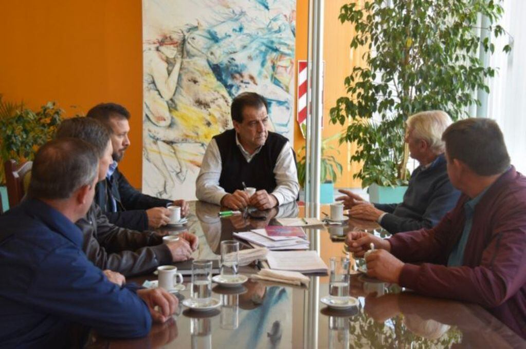 Primero se reunieron con el ministro de Producción, Sergio Freixes. Foto: ANSL
