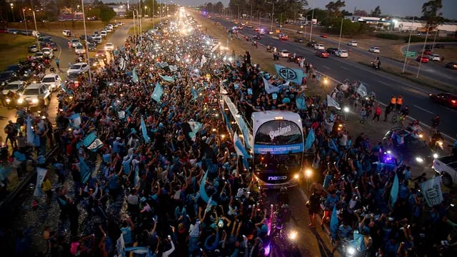 Vuelta olímpica de Belgrano