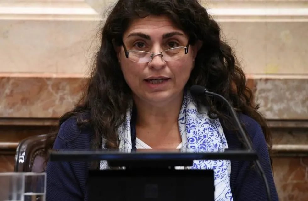 Ana Maria Ianni senadora