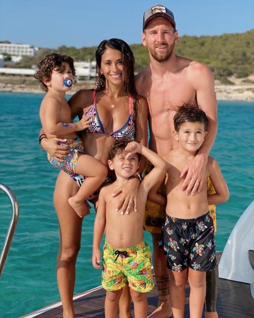 El book de fotos de Antonela Roccuzzo y los Messi en Ibiza (Instagram)