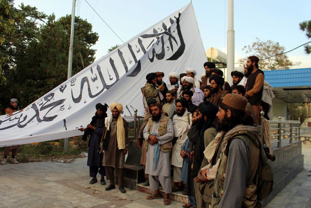 Un grupo de talibanes en Ghazni