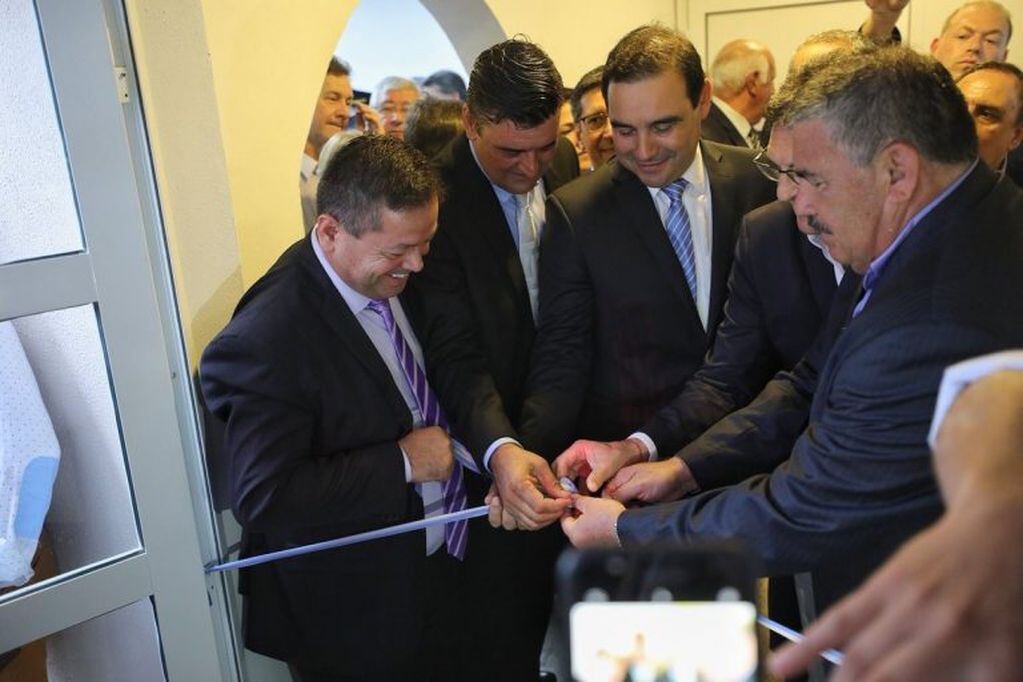 El Gobernador inauguró Centro de Excombatientes en Ituzaingó