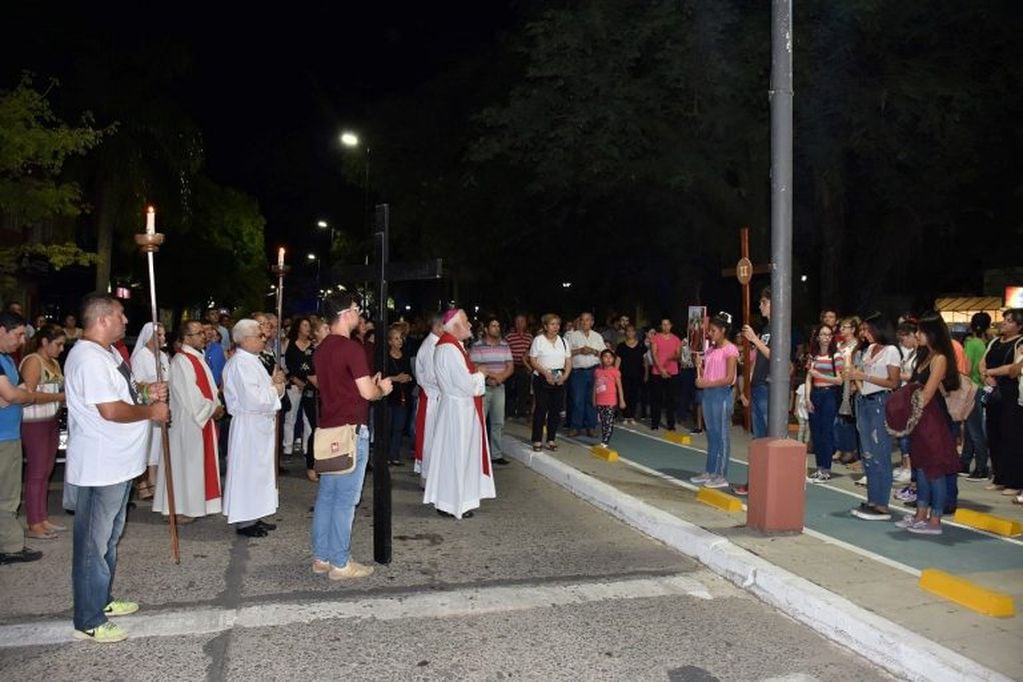 El obispo de Formosa encabezó las ceremonias que se llevaron a cabo en la avenida 25 de mayo