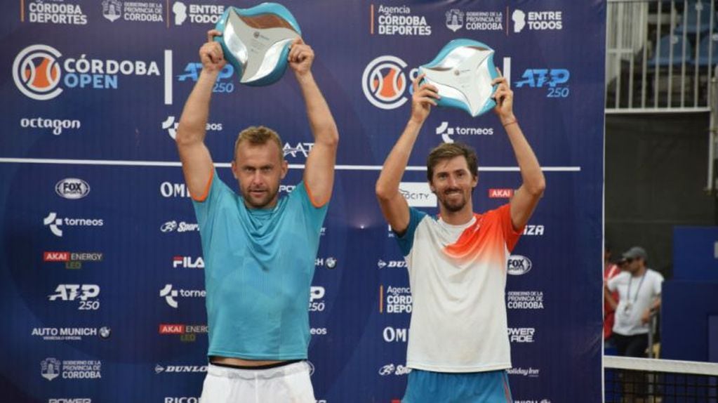 La pareja de dobles que se consagró en el Córdoba Open.