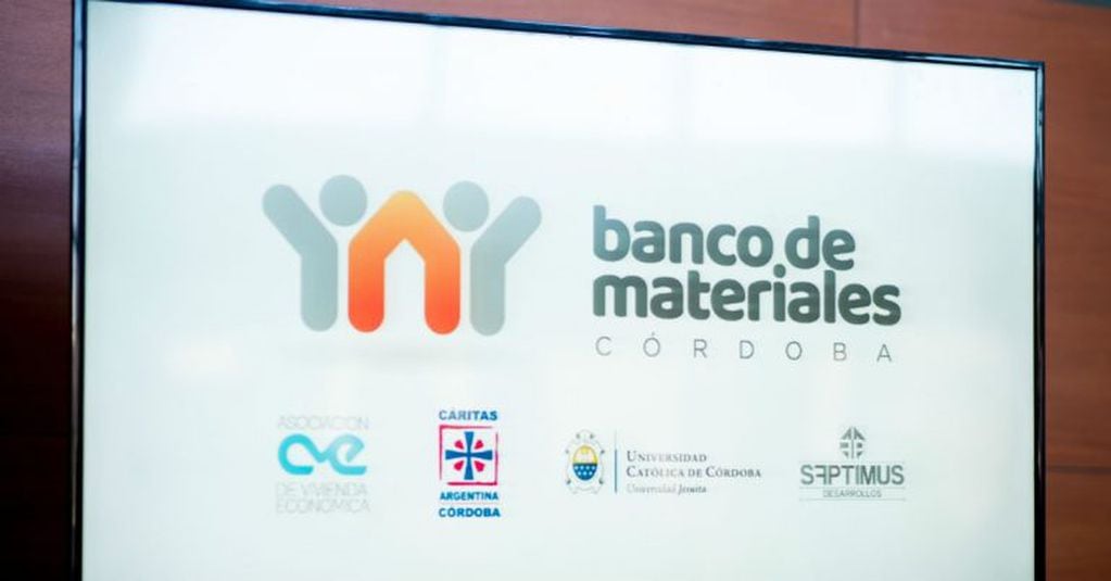 Se presentó el Banco de Materiales, un proyecto de la UCC y Cáritas Córdoba.