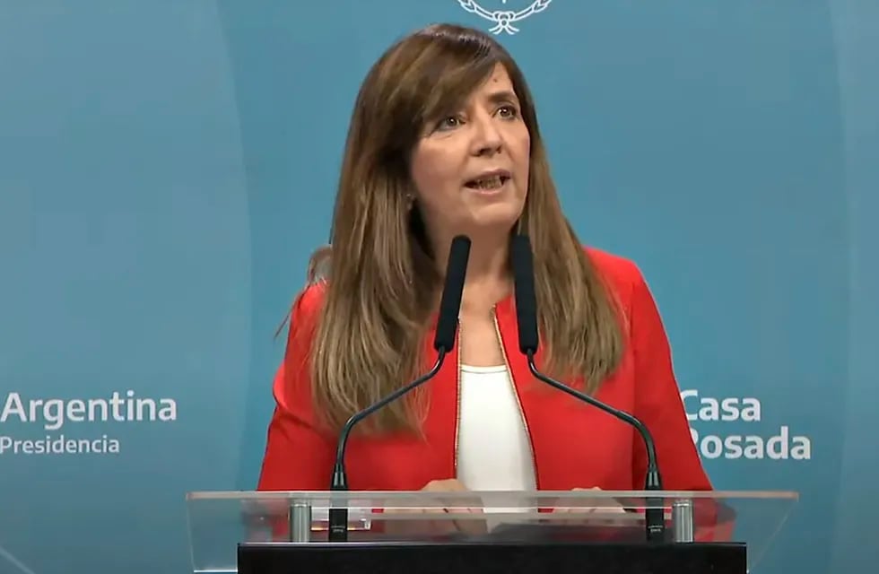 Gabriela Cerruti, portavoz del Gobierno, en conferencia de prensa.