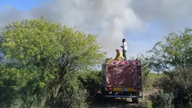 Incendio en La Llave en San Rafael