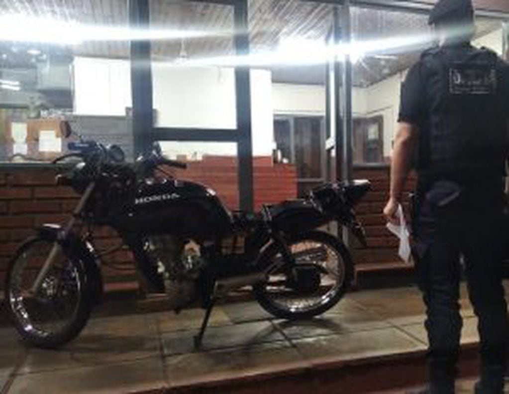 Recuperaron cuatro motocicletas robadas en Posadas en varios operativos de seguridad.