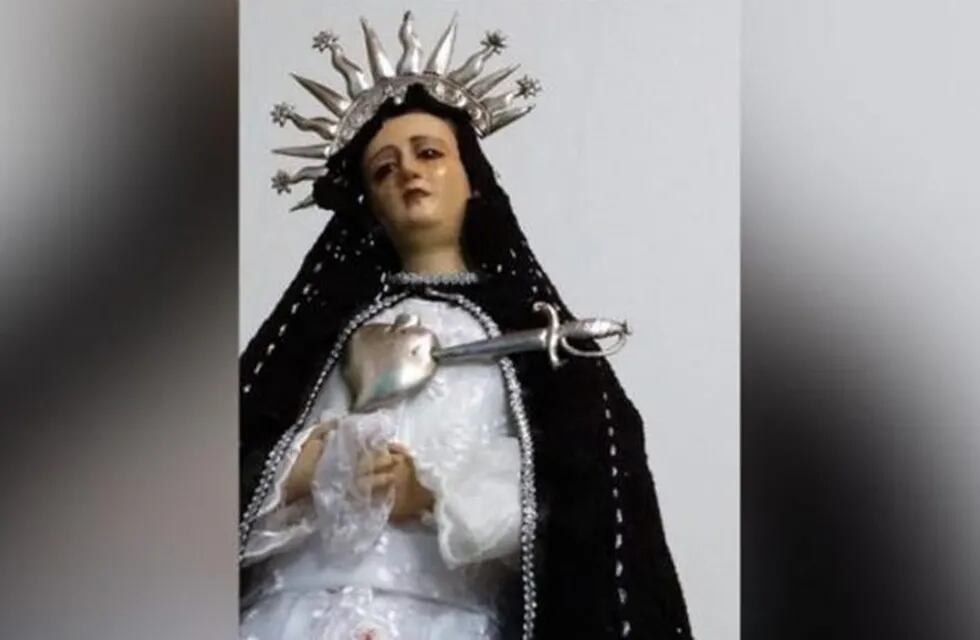 En San Martín Norte aseguran que la virgen lloró sangre.
