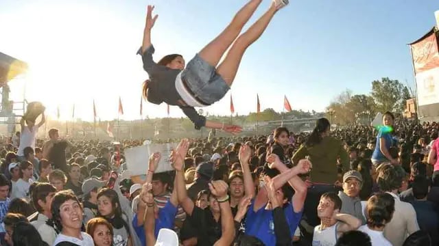FESTEJOS. Los estudiantes esperan el domingo para celebrar el Día de la Primavera (La Voz/Archivo).