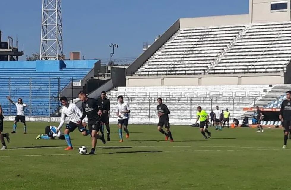 Los titulares de Central Córdoba y Gimnasia y Esgrima de Jujuy igualaron 0 a 0.