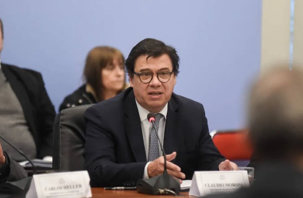 El ministro de Trabajo, Claudio Moroni, en la Comisión de Presupuesto y Hacienda de la Cámara de Diputados. Foto: HCDN.