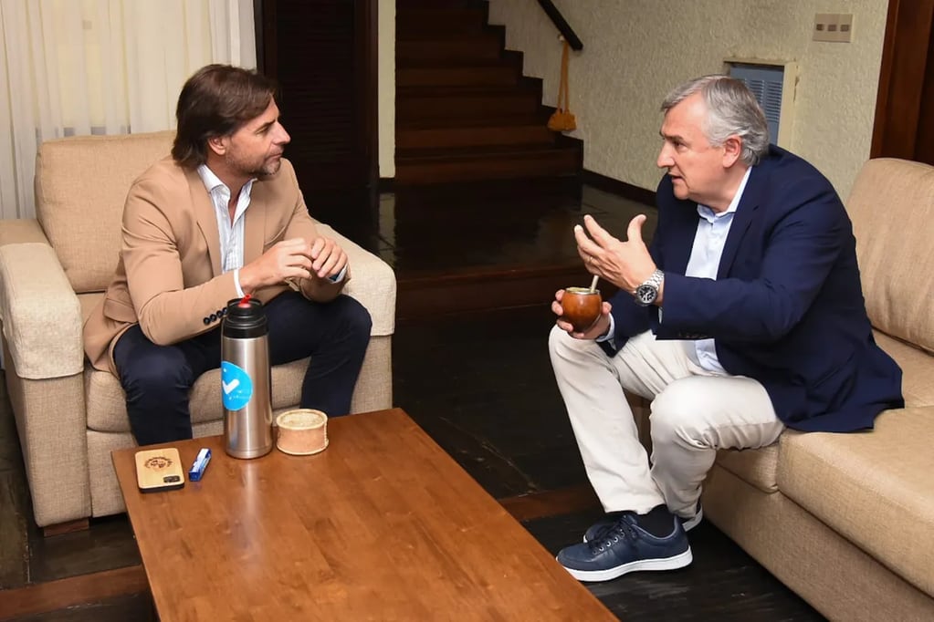 El gobernador Morales se reunió con el presidente de la República Oriental del Uruguay, Luis Lacalle Pou.