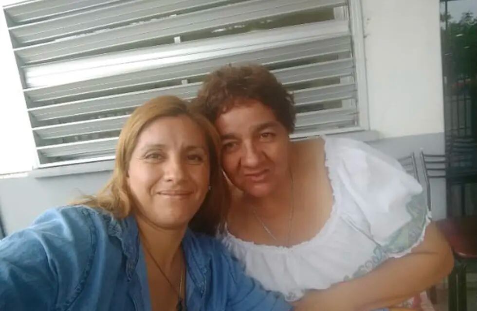Claudia Fernández pudo reencontrarse con su mamá biológica  y su identidad luego de 37 años.
