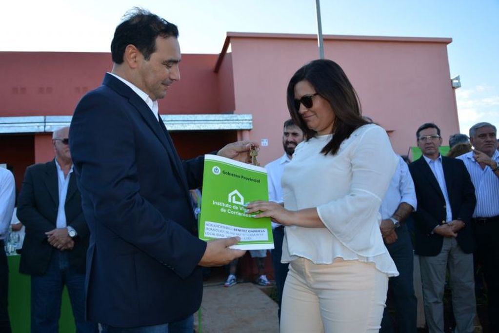 Valdés entregó unas 56 viviendas en Gobernador Virasoro