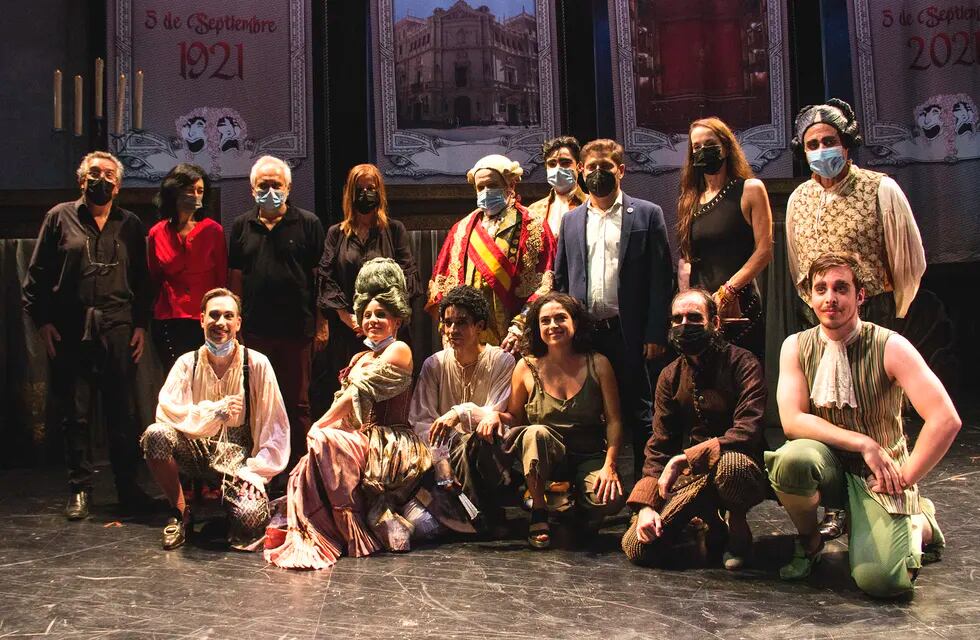 La obra teatral del Teatro Auditorium contó con la presencia del Gobernador de la provincia de Buenos Aires, Axel Kicillof.