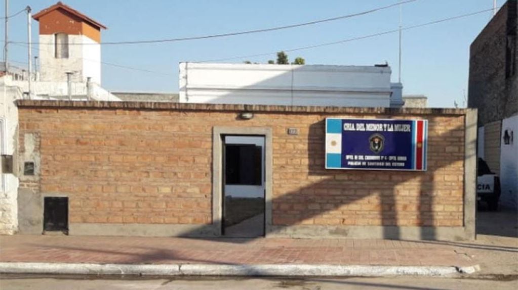 Detuvieron a un empleado municipal de Santiago del Estero por agredir a su familia.