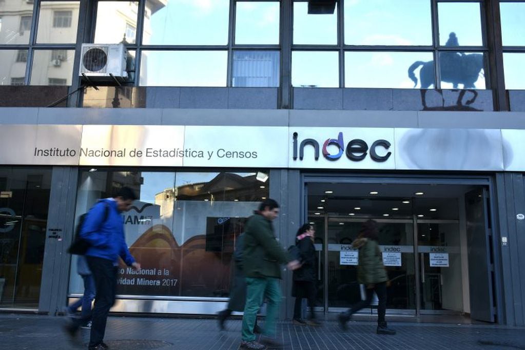 El Indec informó que Mendoza tuvo un 5,9% de desempleo en el cuarto trimestre de 2018 y que el trabajo informal trepó al 39,7%.