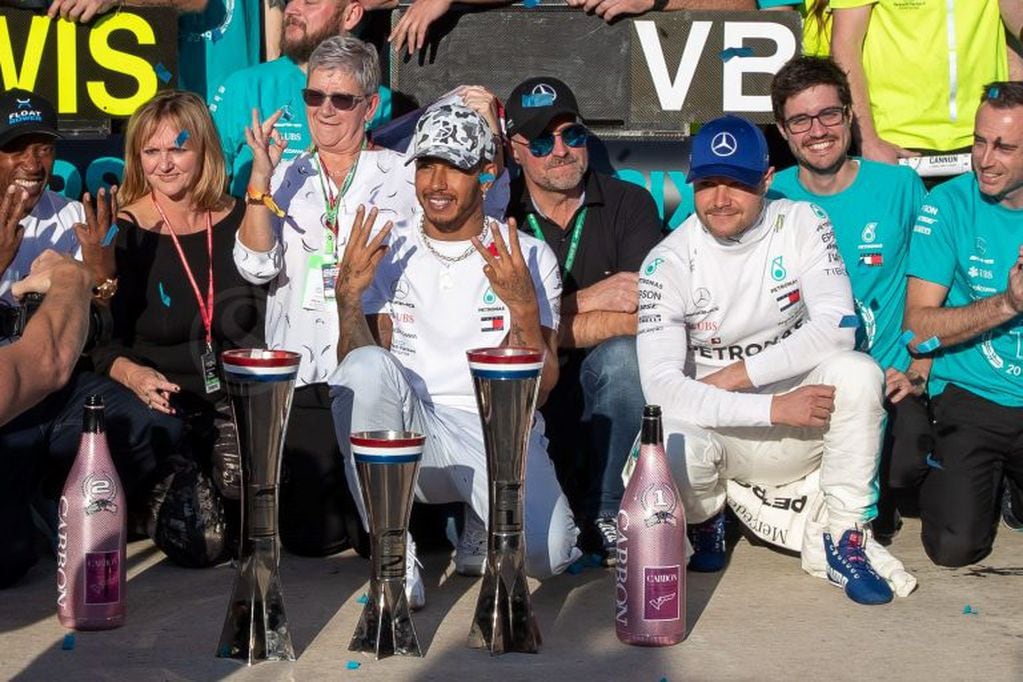 Lewis Hamilton celebra su sexto título (Foto: Suzanne Cordeiro/AFP)