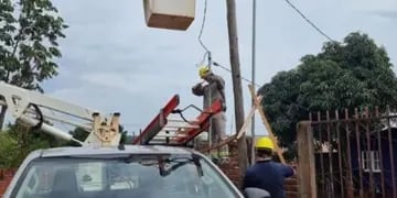 Puerto Iguazú: regularizan conexiones de energía eléctrica